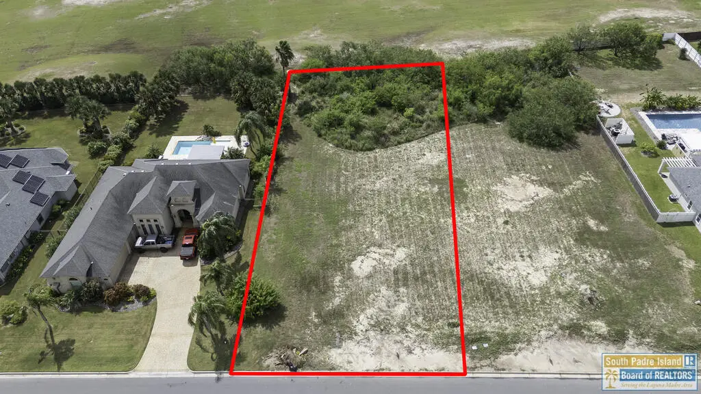 13 Country Club Dr., Laguna Vista, TX 78578 - #1