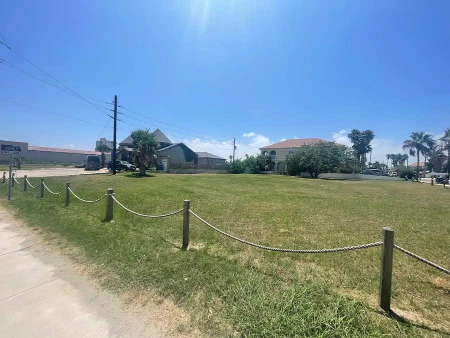 L1BLK180 Padre Blvd., South Padre Island, TX 78597 - #2