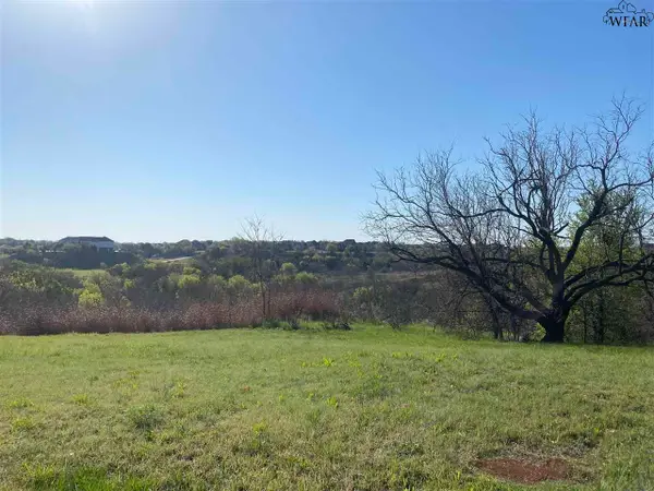 4515 WOODCREST CIRCLE, Wichita Falls, TX 76309