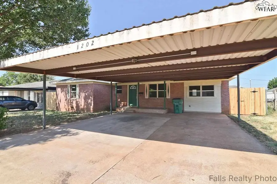 1202 CHERYL STREET, Burkburnett, TX 76354 - Image #3