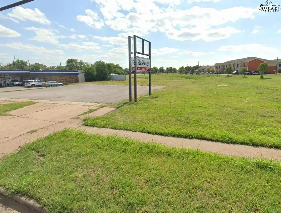 4526 FAIRWAY BOULEVARD, Wichita Falls, TX 76308-0000 - Image #3