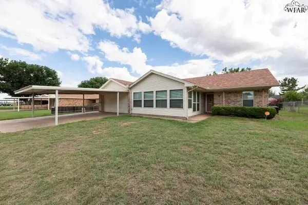 1412 AMHERST STREET, Burkburnett, TX 76354