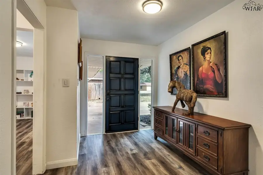 2620 ELMWOOD AVENUE, Wichita Falls, TX 76308 - Image #3