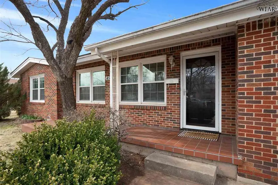 4514 SPENCER DRIVE, Wichita Falls, TX 76308 - Image #2