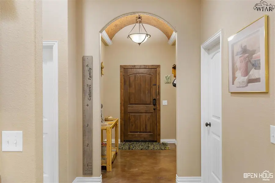 6007 OAKMONT DRIVE, Wichita Falls, TX 76310 - Image #3