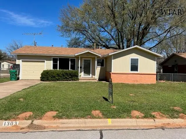 1303 CLOVER DRIVE, Burkburnett, TX 76354 - Image #1