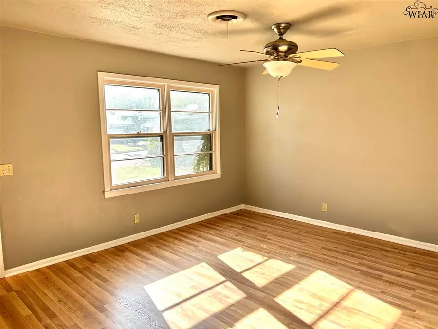 4618 DENNIS BOULEVARD, Wichita Falls, TX 76310 - Image #3