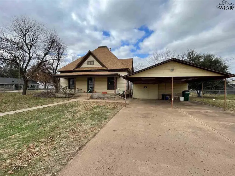 903 PLAINVIEW ROAD, Seymour, TX 76380 - #3