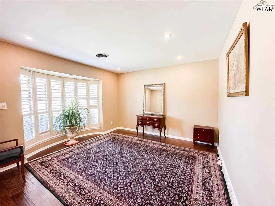 4515 WESTRIDGE DRIVE, Wichita Falls, TX 76302 - Image #2