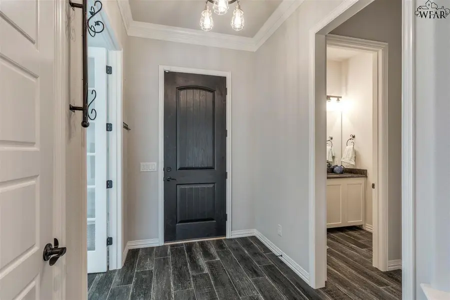 4904 LEDGESTONE DRIVE, Wichita Falls, TX 76310 - Image #2