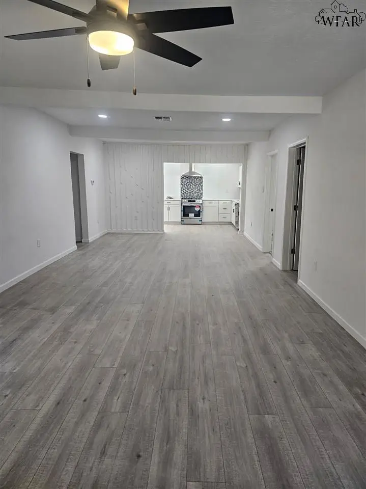 720 W 3RD STREET, Burkburnett, TX 76354 - Image #3