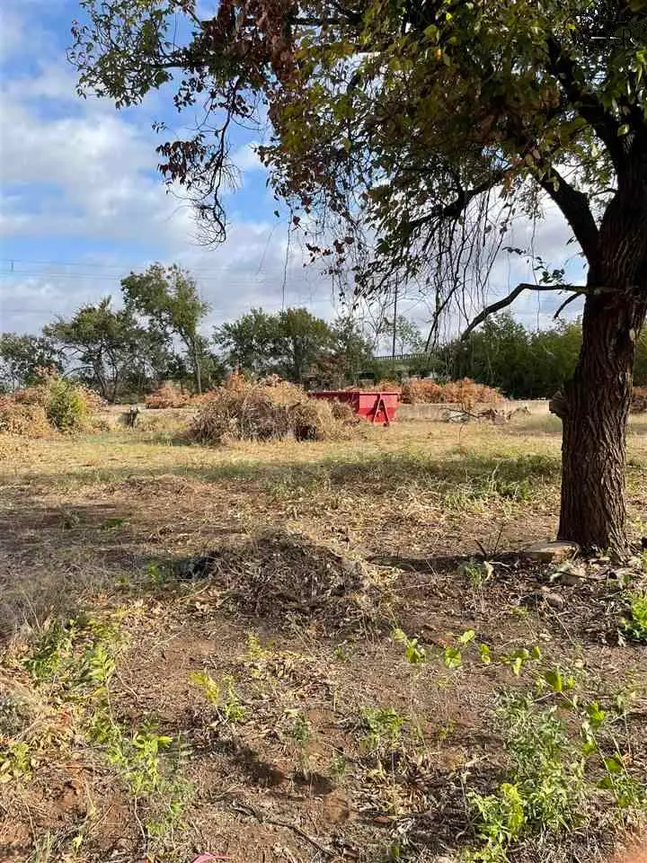 1206 N 10TH STREET, Wichita Falls, TX 76306 - Image #1