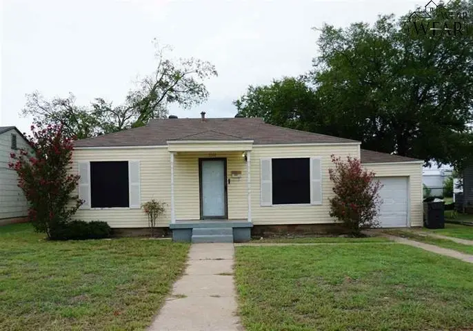 3304 SHERWOOD LANE, Wichita Falls, TX 76308 - Image #1