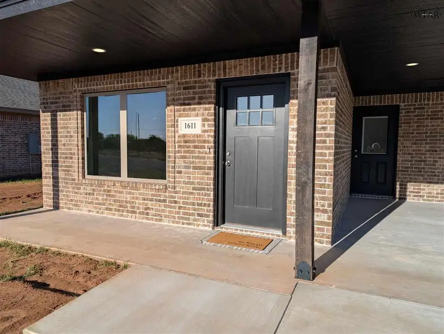 1611 SHEPPARD ROAD, Burkburnett, TX 76354 - Image #2