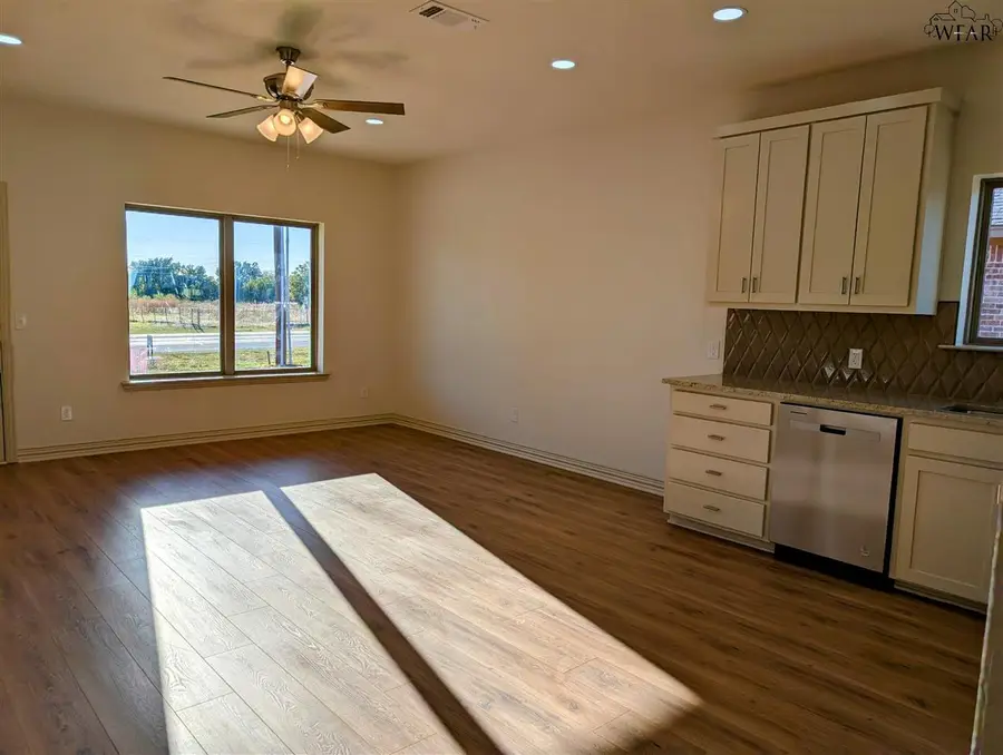 1611 SHEPPARD ROAD, Burkburnett, TX 76354 - Image #3