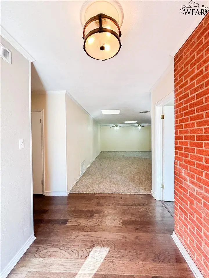 3204 MARTIN BOULEVARD, Wichita Falls, TX 76308 - Image #2