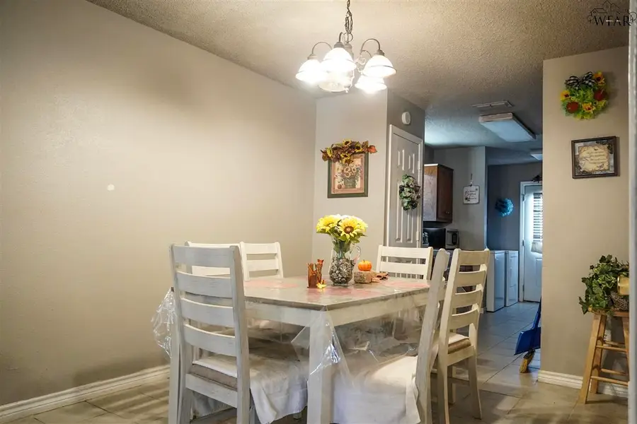 10 GRANT GILL LANE, Wichita Falls, TX 76301 - Image #3