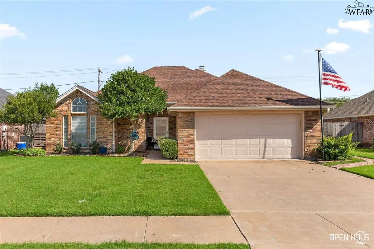 5609 FOREST COVE DRIVE, Wichita Falls, TX 76310 - Image #1