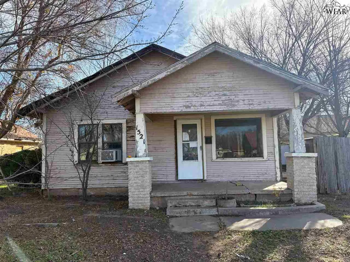 1521 PARADISE STREET, Vernon, TX 76384 - Image #1