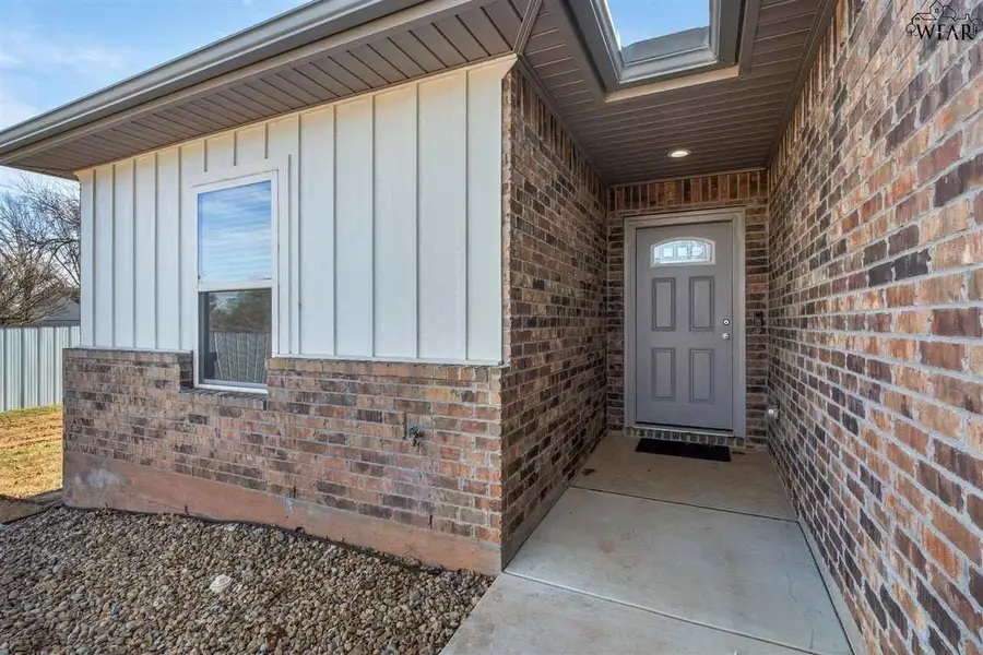 2405 MISSILE ROAD, Wichita Falls, TX 76306 - Image #2