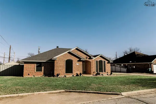 801 SUGARBUSH LANE, Burkburnett, TX 76354