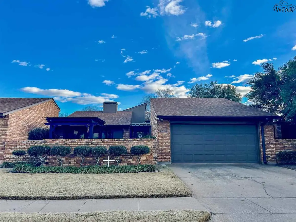 2827 MILL VALLEY DRIVE, Wichita Falls, TX 76308 - Image #1