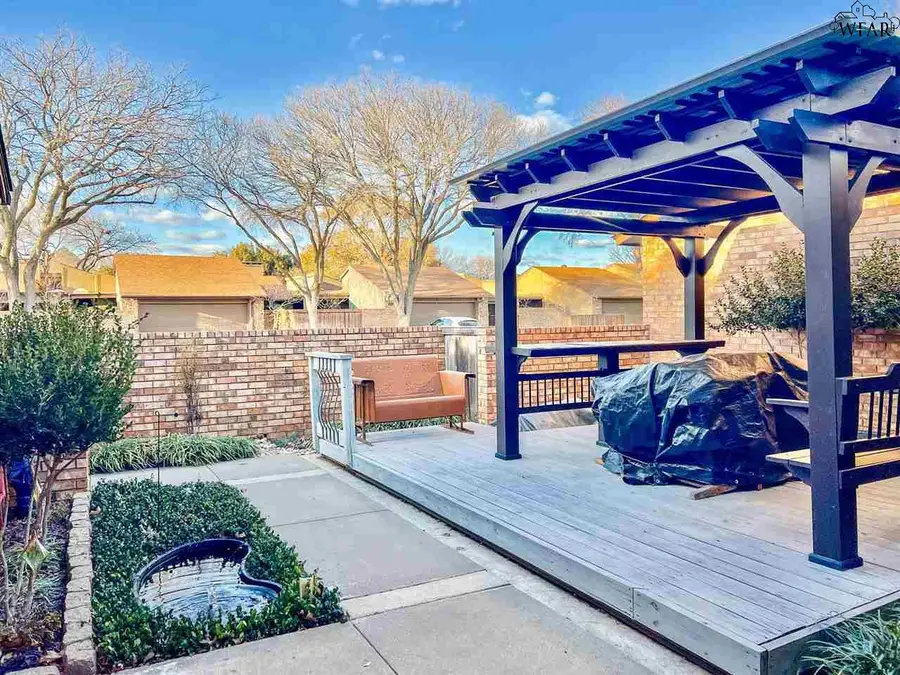 2827 MILL VALLEY DRIVE, Wichita Falls, TX 76308 - Image #3