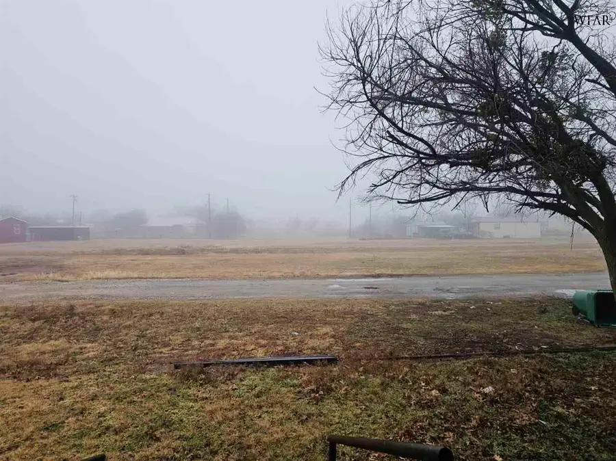 200 PARK AVENUE, Electra, TX 76360 - Image #3