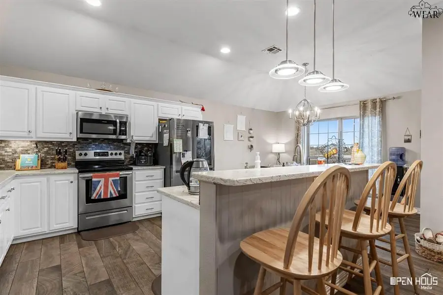 1110 CHAPARRAL COURT, Burkburnett, TX 76354 - Image #3