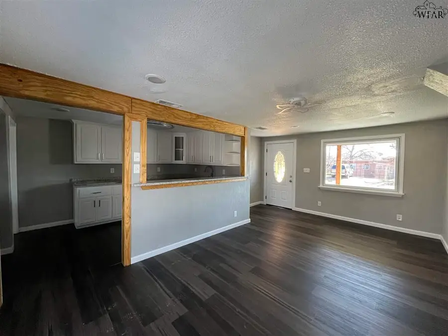 3006 SAXET STREET, Wichita Falls, TX 76306 - Image #3