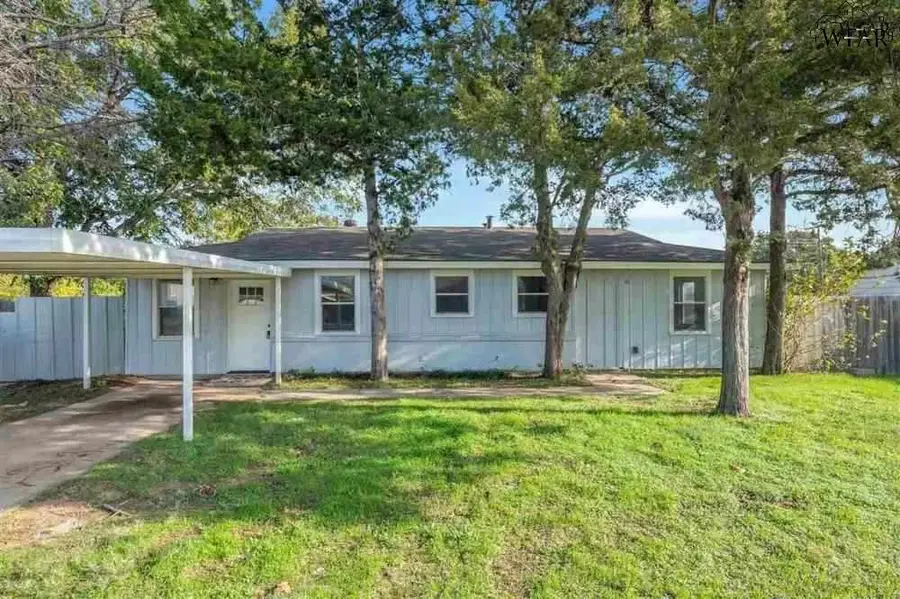 1635 LONGVIEW STREET, Wichita Falls, TX 76306 - Image #2