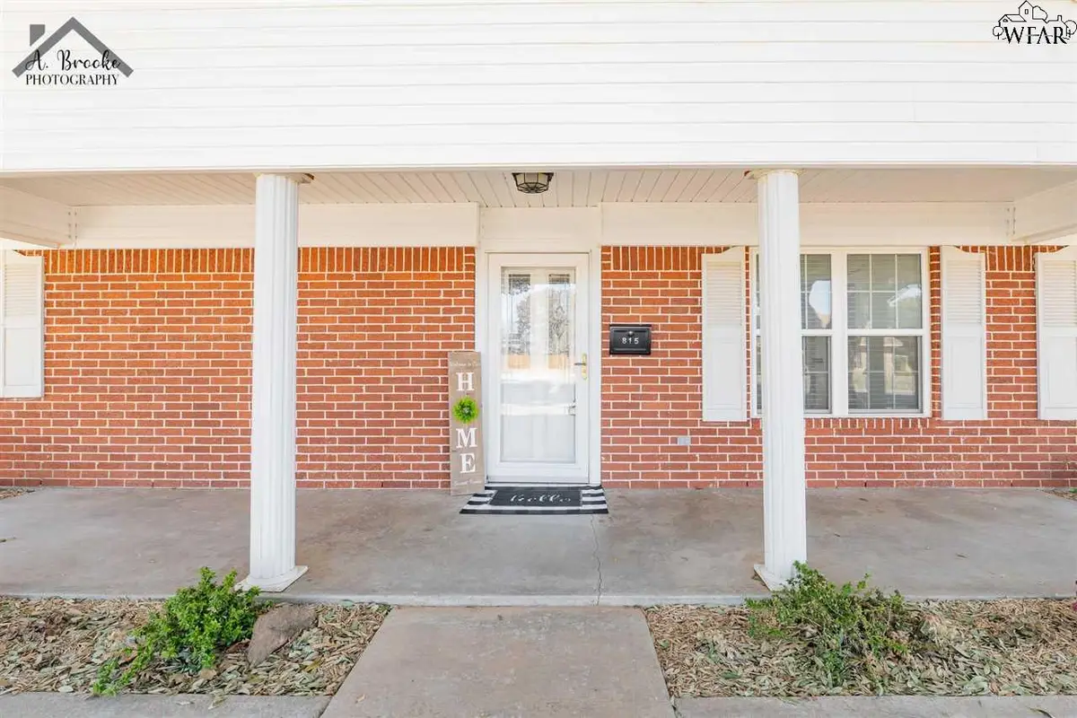 815 MOHAWK DRIVE, Burkburnett, TX 76354 - Image #1