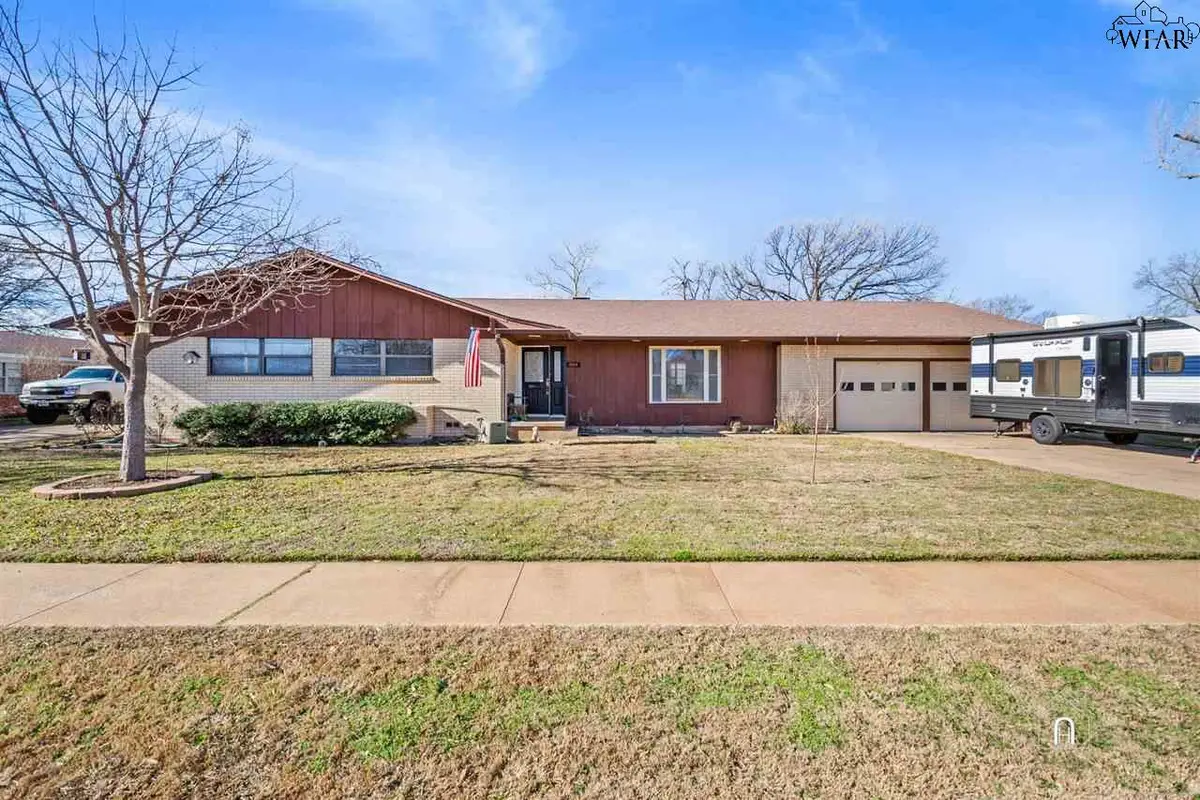 4504 DUNBARTON DRIVE, Wichita Falls, TX 76302 - Image #1