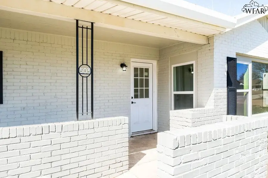 503 N GRAHAM STREET, Henrietta, TX 76365 - Image #2