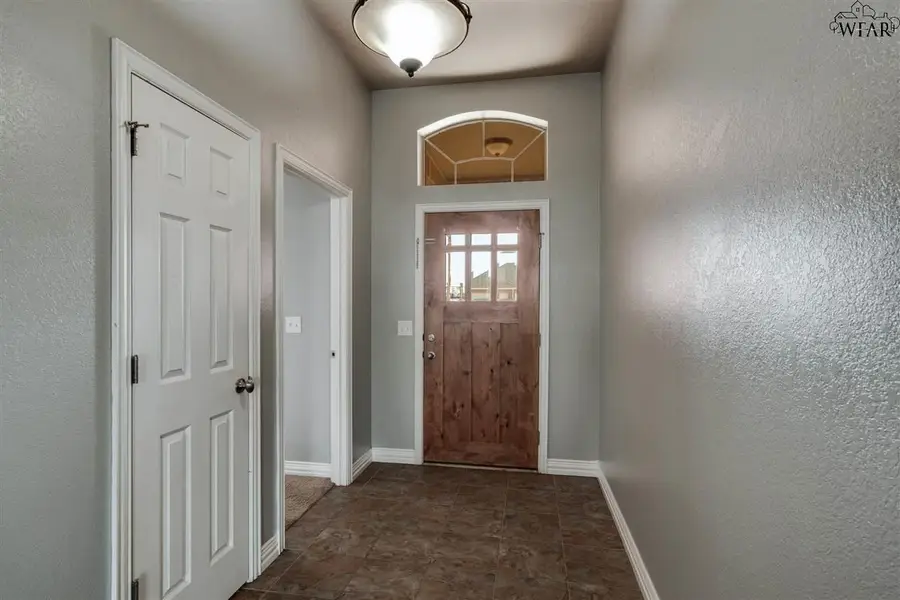 8 PEYTON COURT, Wichita Falls, TX 76310 - Image #3