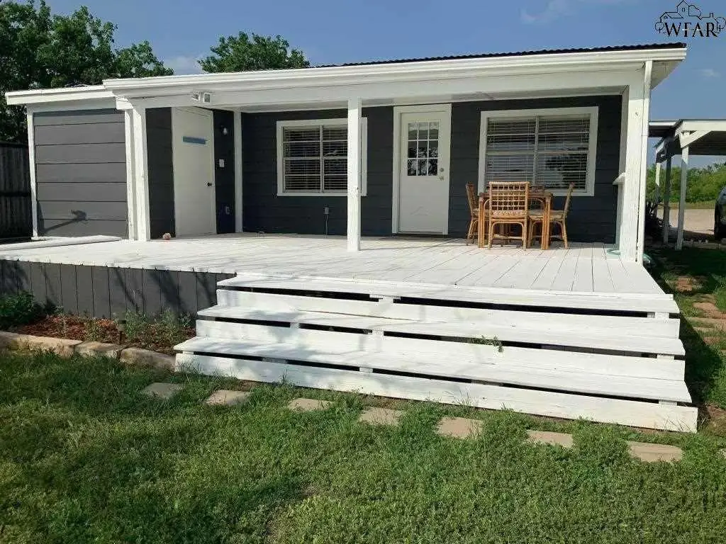 484 WHARTON DRIVE, Seymour, TX 76380-9999 - Image #1