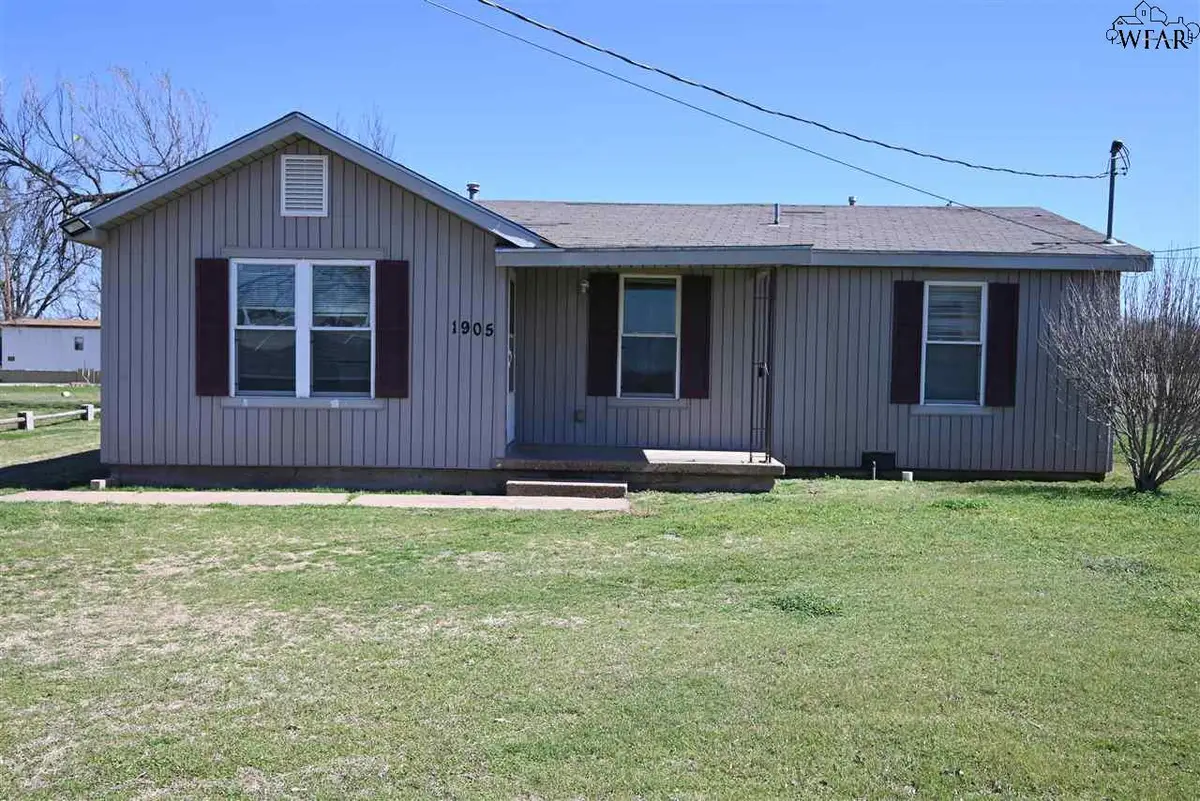 1905 WINDTHORST ROAD, Wichita Falls, TX 76301 - Image #1