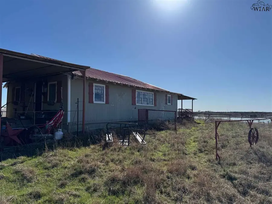 5104 MILLER DRIVE, Seymour, TX 76380 - Image #2