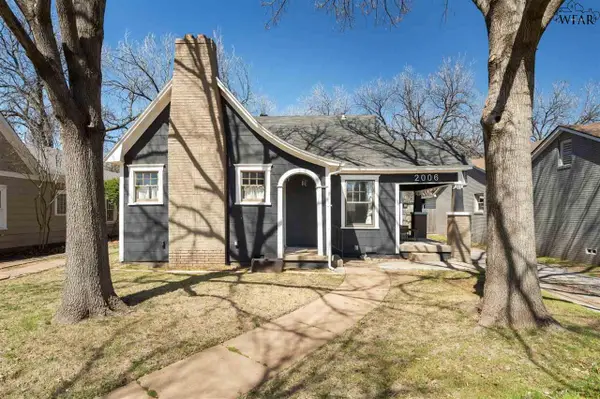 2006 SPEEDWAY AVENUE, Wichita Falls, TX 76301