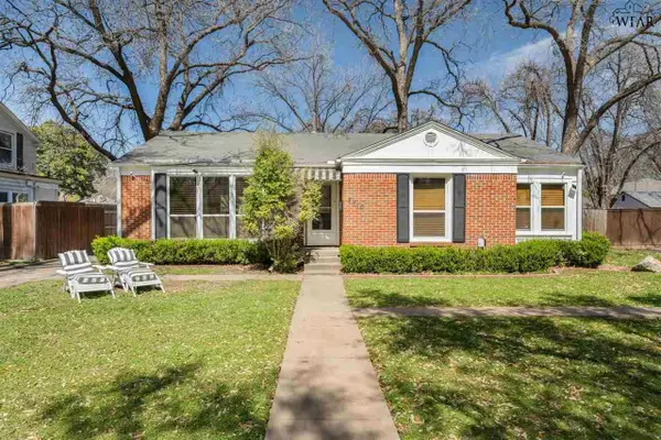 2410 CAMBRIDGE AVENUE, Wichita Falls, TX 76308