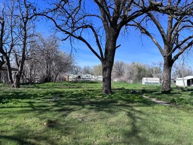 110 4TH STREET, Hastings, OK 73548 - #2