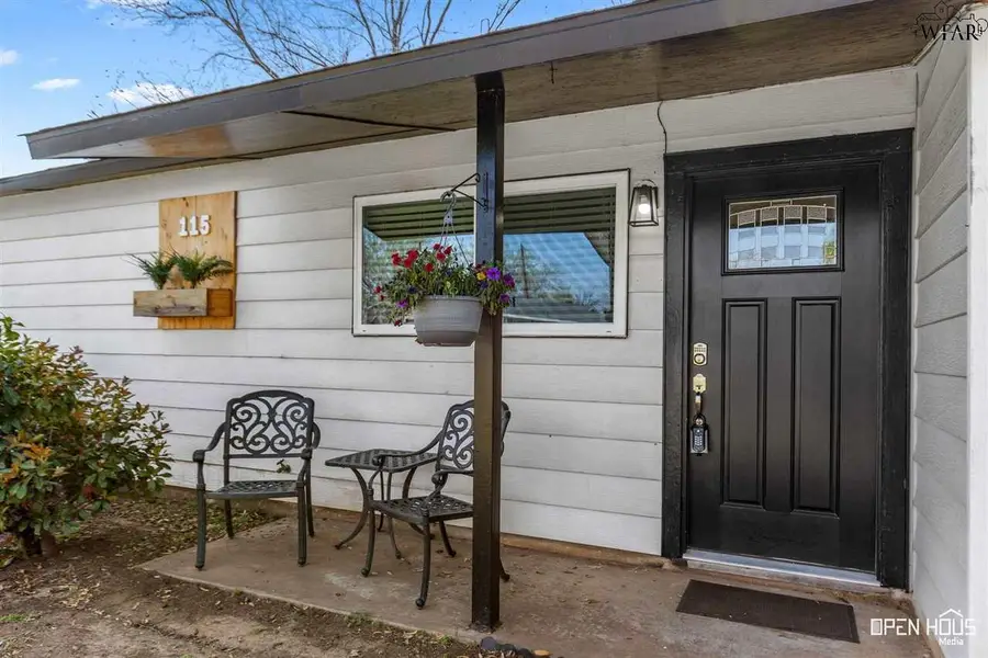 115 JAMES DRIVE, Iowa Park, TX 76367 - Image #3