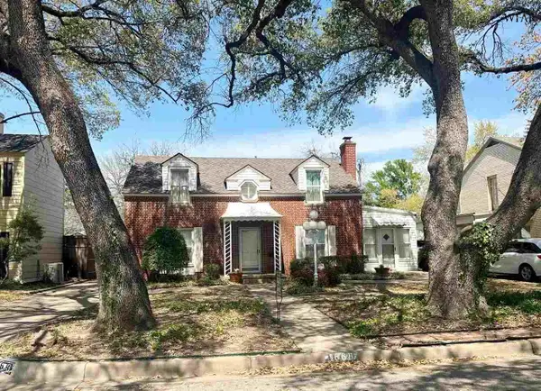 1668 VICTORY AVENUE, Wichita Falls, TX 76301