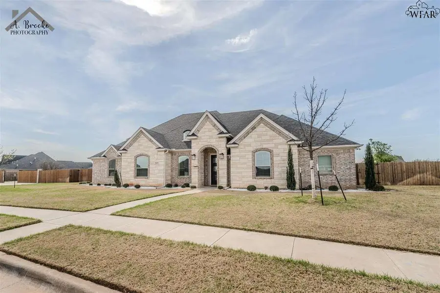 3203 RED COACH LANE, Wichita Falls, TX 76308 - Image #2