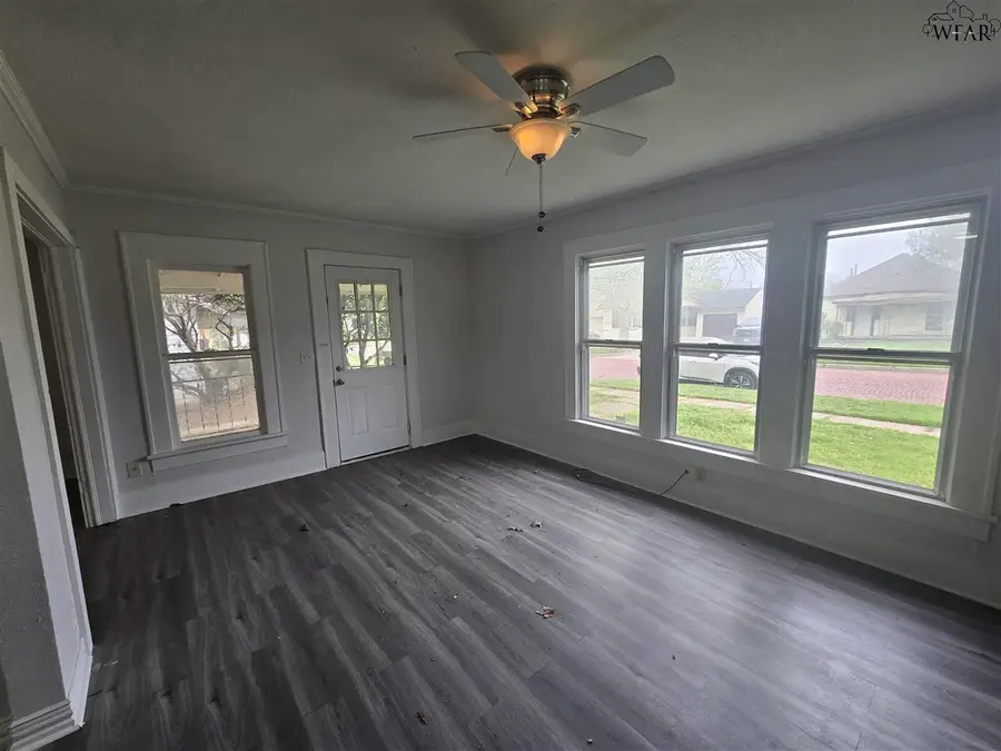 1407 POLK STREET, Wichita Falls, TX 76309 - Image #3