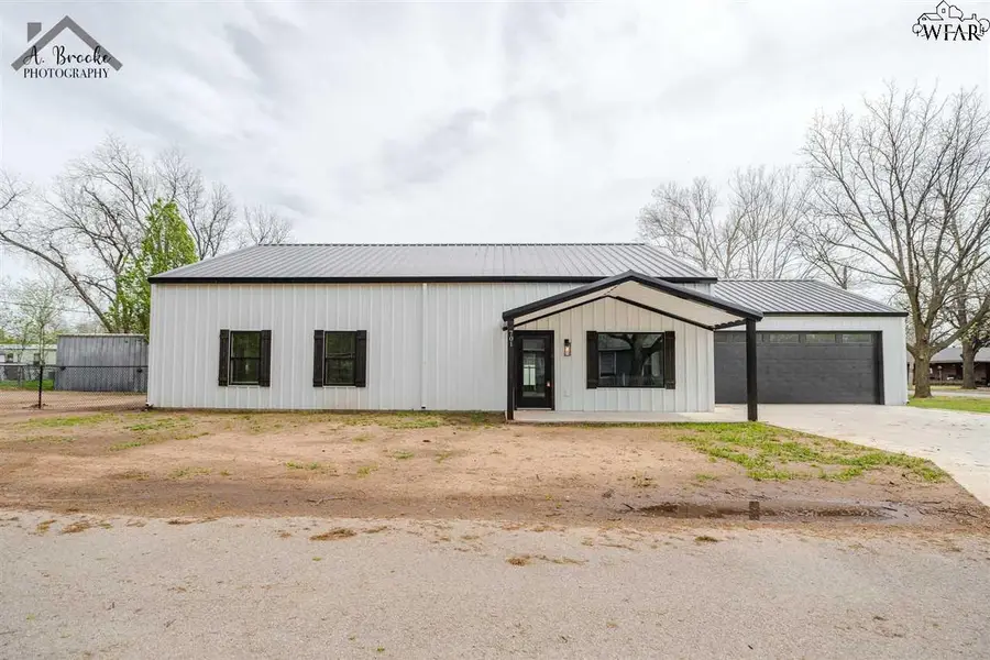 701 PARK STREET, Burkburnett, TX 76354 - Image #3