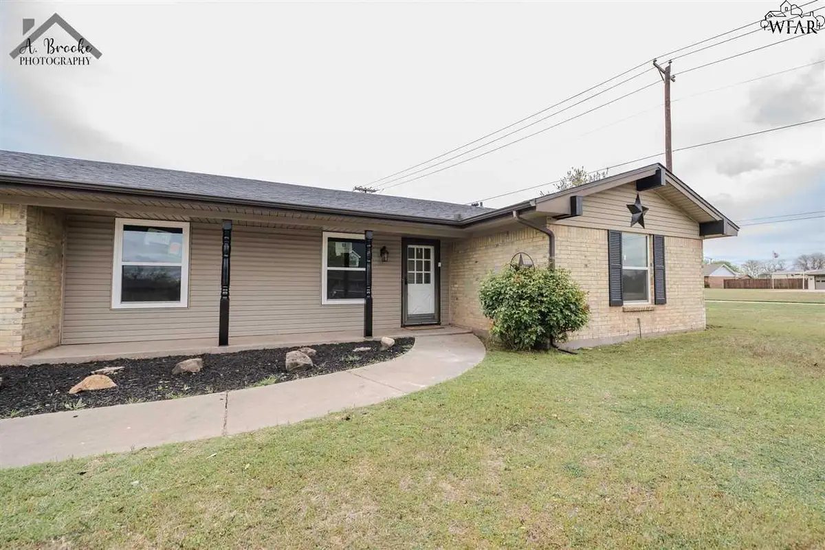 6700 KIT CARSON TRAIL, Wichita Falls, TX 76310 - Image #1