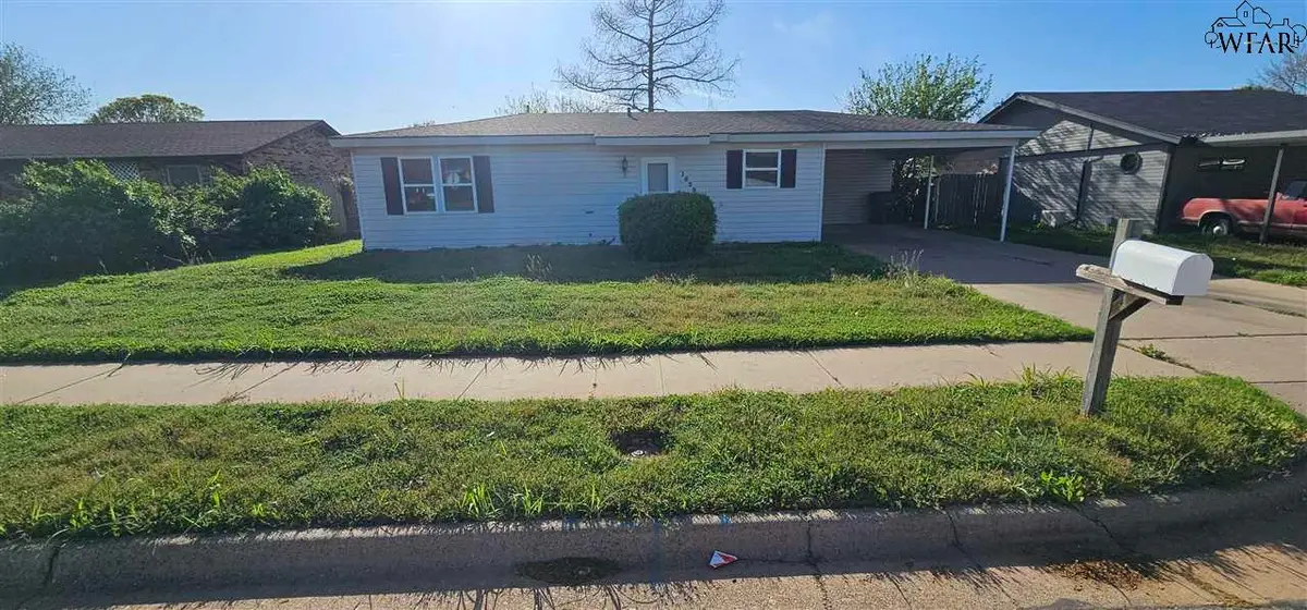 1620 GRANDVIEW WEST, Wichita Falls, TX 76306 - Image #1