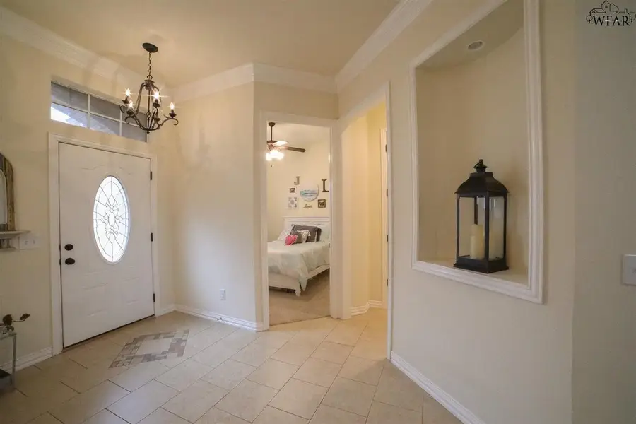 4919 SILVER CREST DRIVE, Wichita Falls, TX 76310 - Image #3