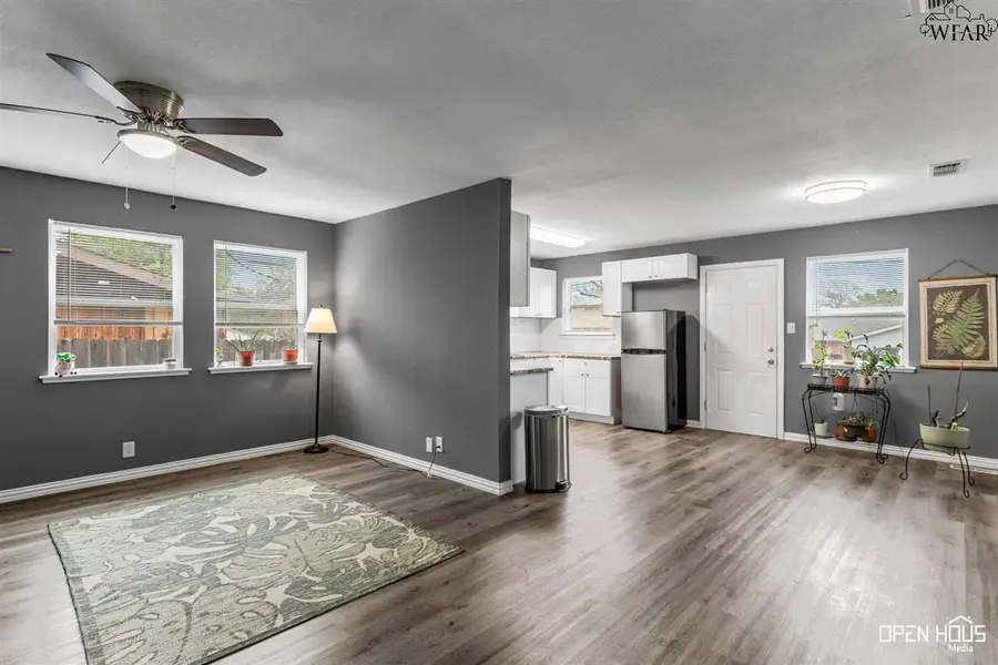 4663 MISTLETOE DRIVE, Wichita Falls, TX 76310 - Image #3